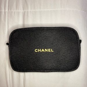 Makeup bag